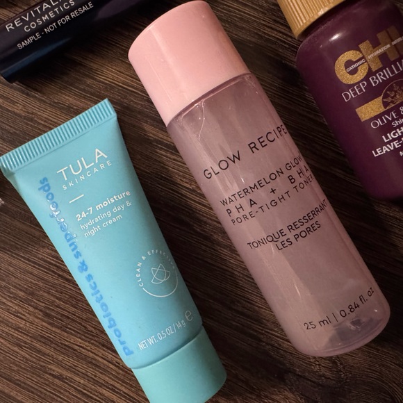 Luxury Sample Set - Picture 2 of 6